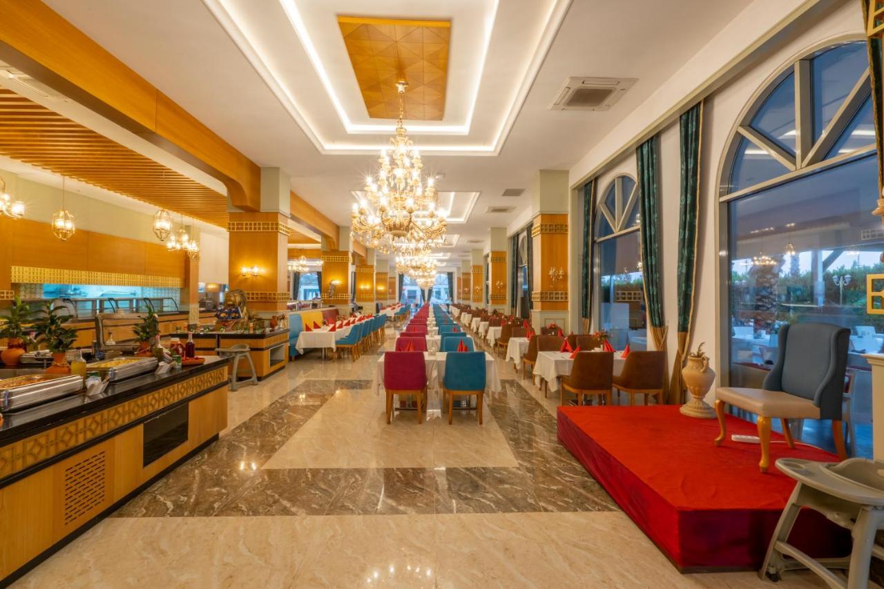 J'adore Deluxe Hotel&Spa Side Exterior foto